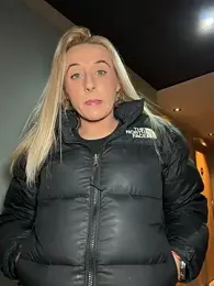 Strongqueen webcam model stream image