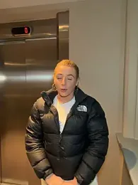 Strongqueen webcam model stream image