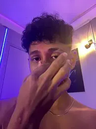 Dawn16_ webcam model stream image