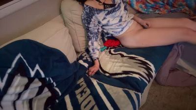 StudlyHardwood webcam model stream image