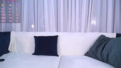 LindaFarm webcam model stream image