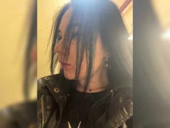 LiLCaTt webcam model stream image