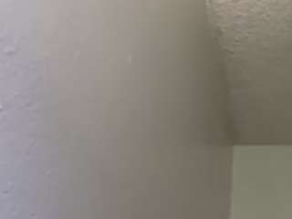 dill6700000 webcam model stream image