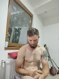 ParevePay webcam model stream image
