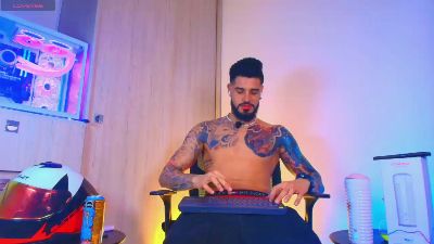 amodeus_bael webcam model stream image