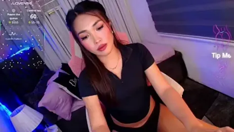 lushluci webcam model stream image