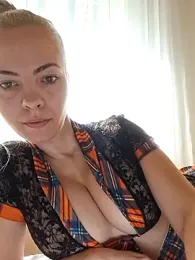 allinqueen webcam model stream image