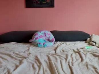 katusha008 webcam model stream image