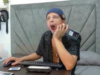 naughtyfusion_os webcam model stream image