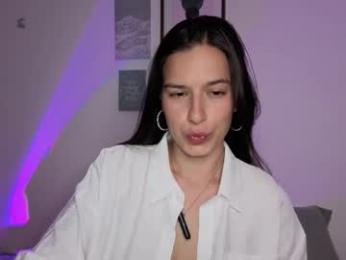 ohanna_ webcam model stream image