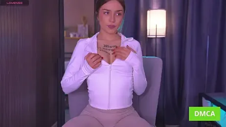 Deeptalkss webcam stripchat model stream image