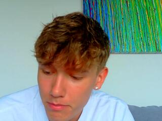 Matthew Bieber webcam model stream image