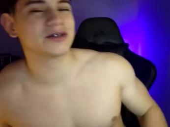 lilhotnando webcam model stream image