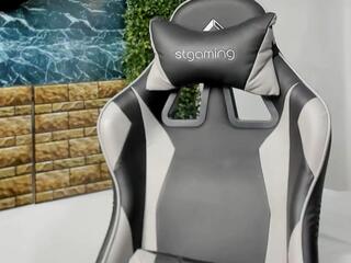 Mat Strong webcam model stream image