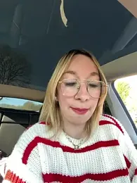 Giuliana_baby webcam model stream image