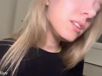 l1n4luv webcam model stream image