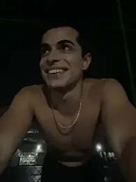 mr_hunterx webcam model stream image