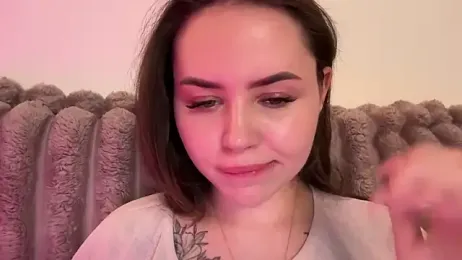 AlmaryKim webcam model stream image