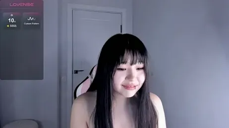 hee_young11 webcam model stream image