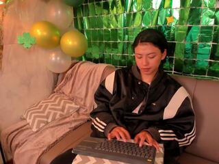 Tiffany Moretti webcam flirt4free model stream image