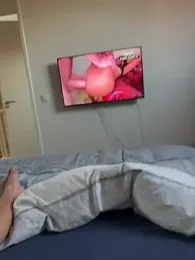 dirtyBent webcam model stream image