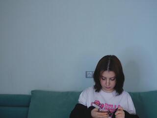 Mindi Briant webcam model stream image