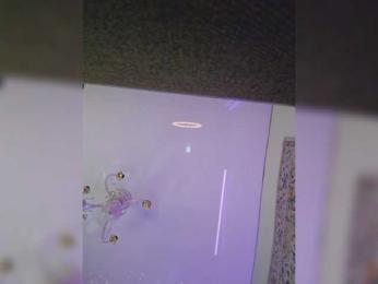 MyLittlegi webcam bongacams model stream image