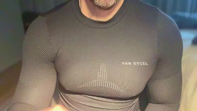 dude_bln09 webcam model stream image