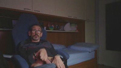 Neruda72 webcam model stream image