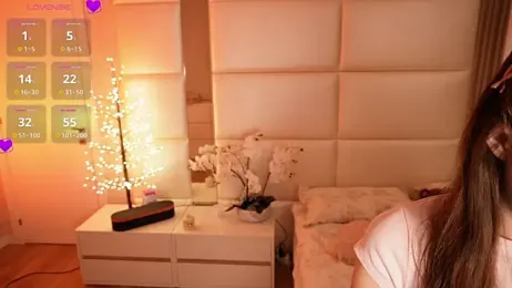 Lilly_Colins webcam model stream image