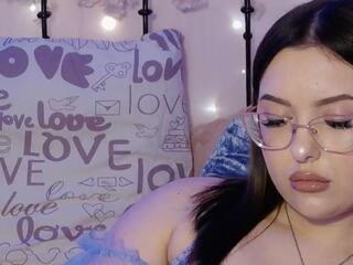 Lindsey Lu webcam model stream image