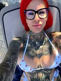 CatCoxx webcam model stream image
