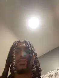 Mellyj053 webcam stripchat model stream image