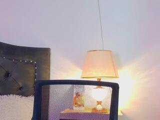 Elian Craig webcam flirt4free model stream image