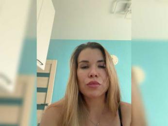 Pishnie160805 webcam model stream image