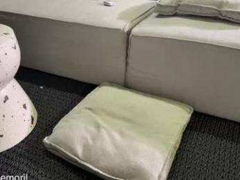 golden_alinee webcam chaturbate model stream image