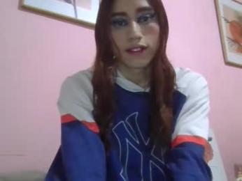 star_mor_ webcam model stream image