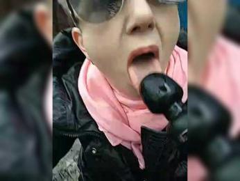 ___---___ webcam model stream image