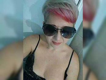 ___---___ webcam model stream image