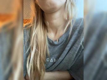 lina_wap webcam bongacams model stream image