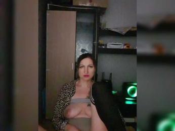 Nushka1984 webcam model stream image