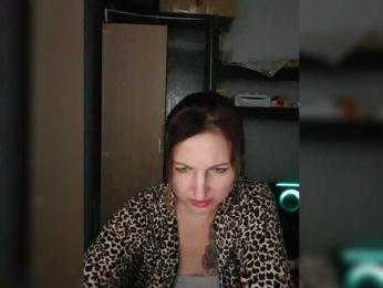 Nushka1984 webcam model stream image