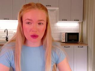Veronika Mitchel webcam model stream image