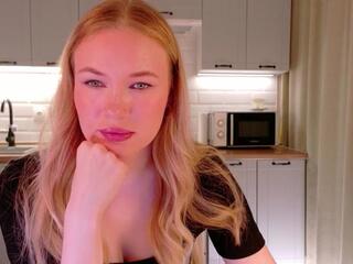 Veronika Mitchel webcam model stream image