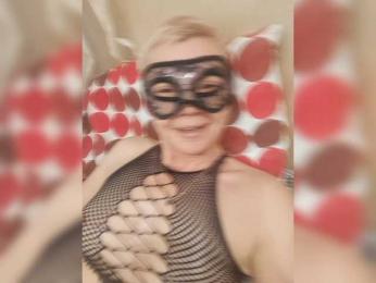 qwerty1975-1 webcam model stream image