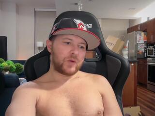Aaron Skye webcam model stream image