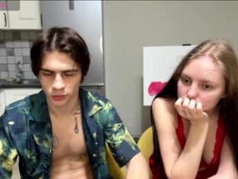 flowerscouple webcam model stream image