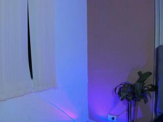 Eren Jeagher webcam model stream image