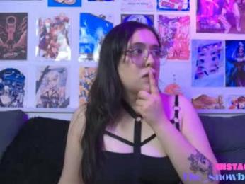 snowblack_ webcam model stream image