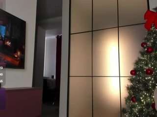 moonlovee webcam model stream image